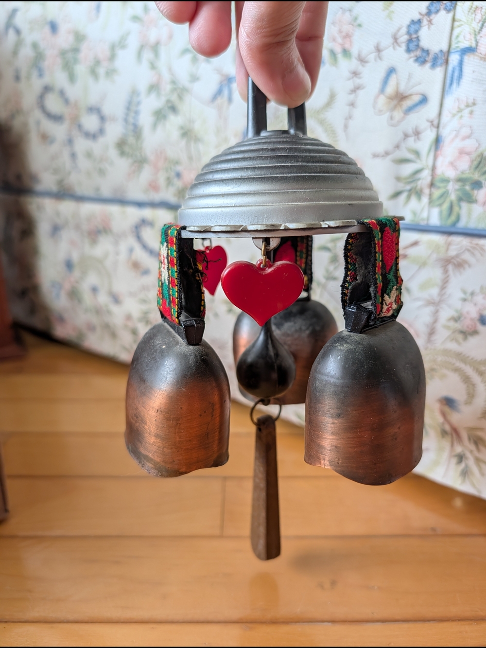 Vtg Cow Bell Wind Chime